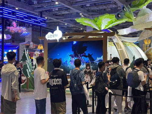 《蓝色星原：旅谣》BW展台开放线下试玩，玩家参与热情吸睛全场[图4]